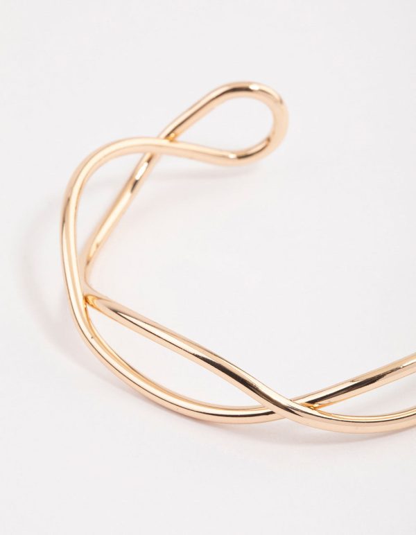 Gold Interwoven Wrist Cuff For Sale - Image 3